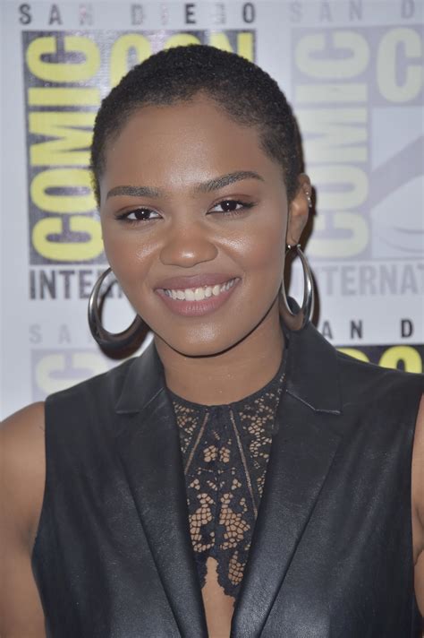 películas y programas de tv de china anne mcclain
